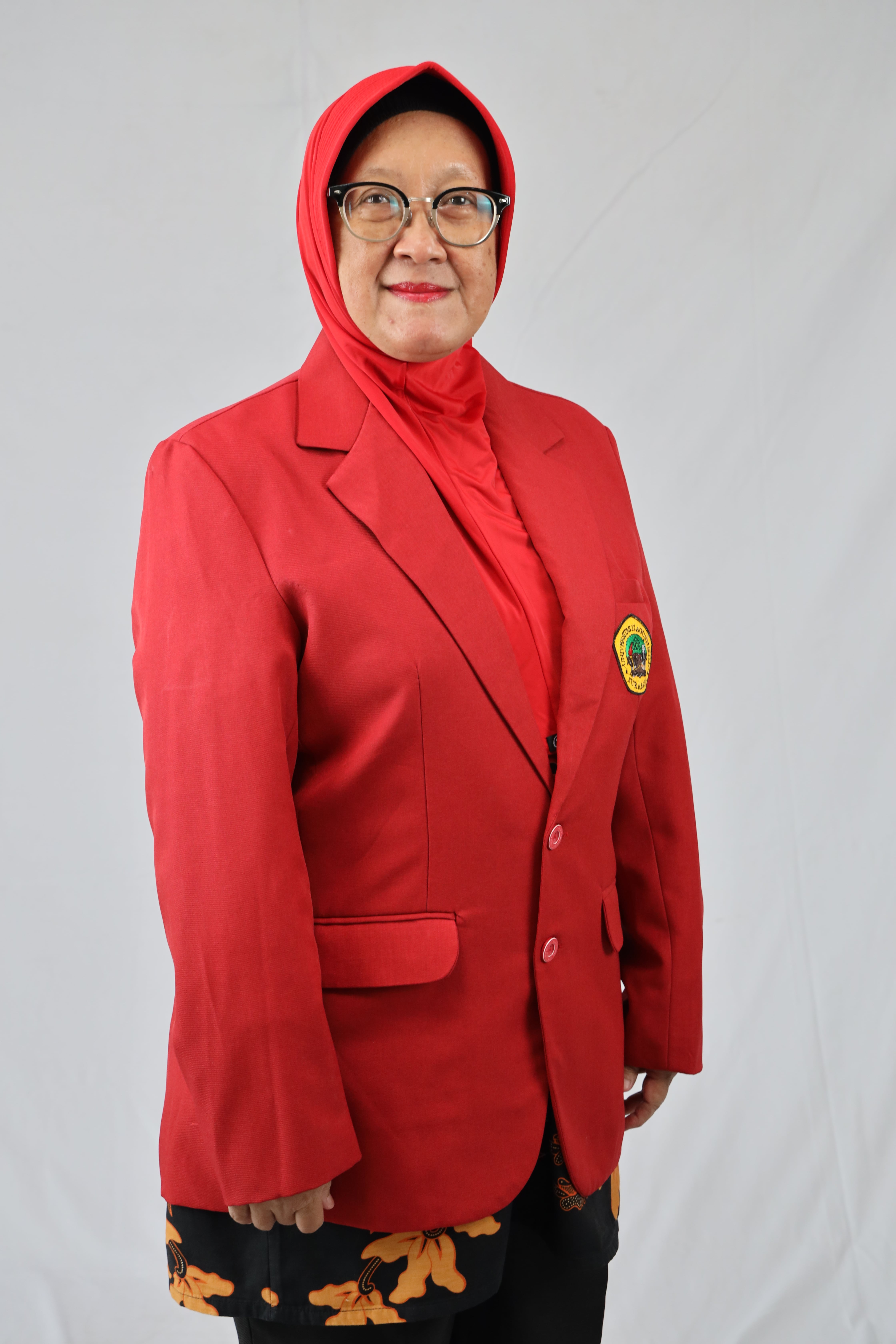 Dr. Endang Indartuti, M.Si